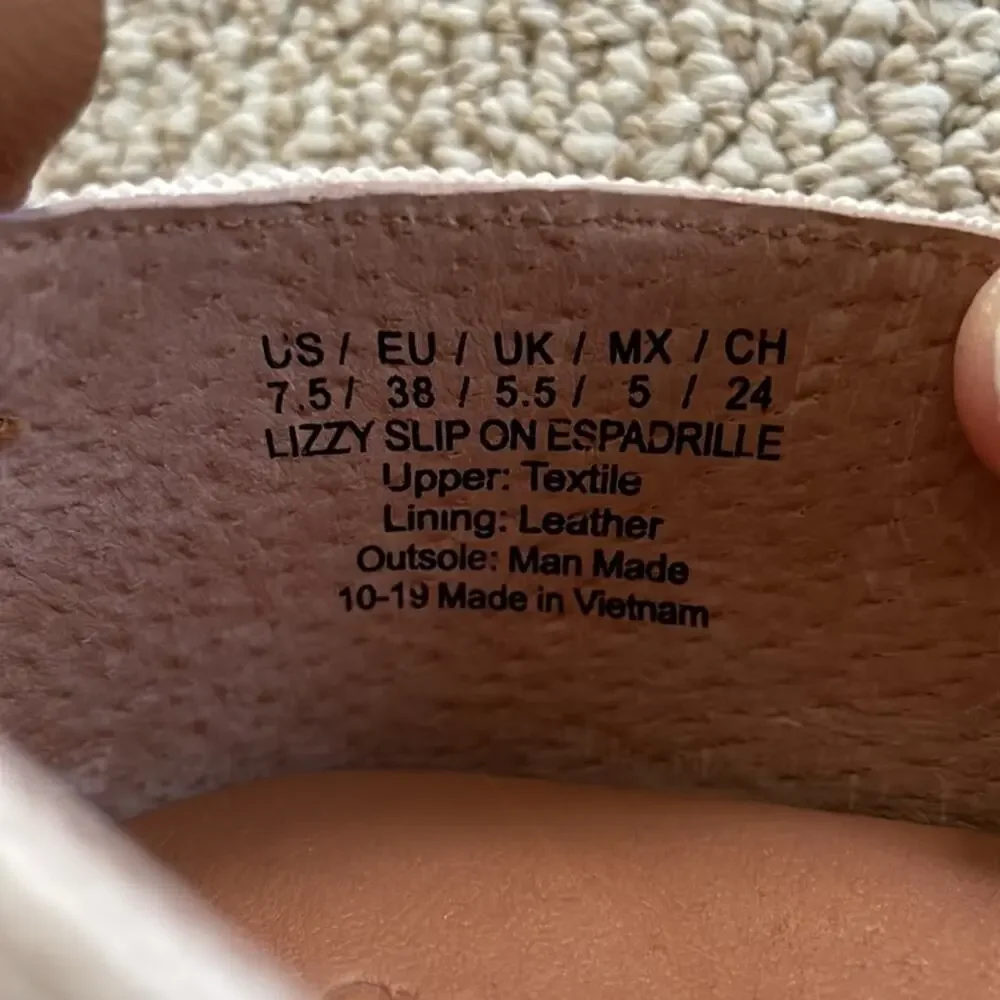 Gentle Souls Kenneth Cole Lizzy Espadrille Loafer Flat Women’s Size 7.5 Cream